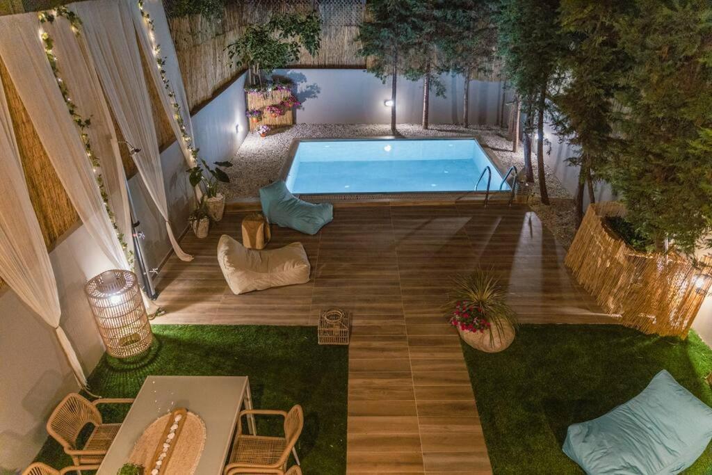 G&M Luxury Residence With Pool خانيا المظهر الخارجي الصورة