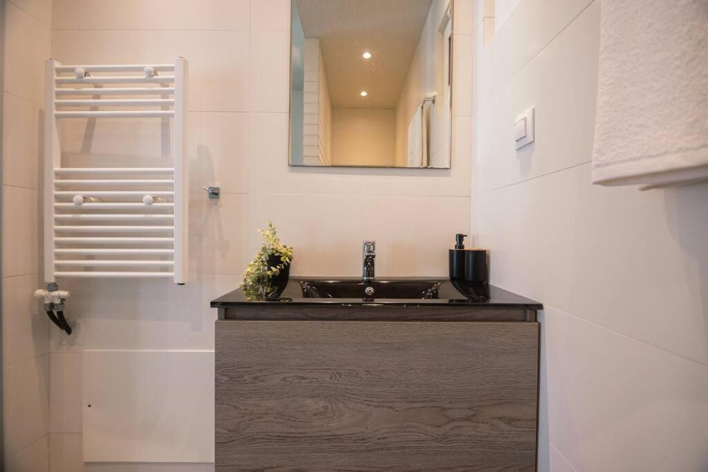G&M Luxury Residence With Pool خانيا المظهر الخارجي الصورة